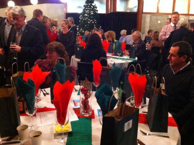 click on photo to return to Rotary Club Photo menu